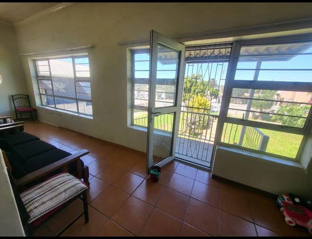 4 BEDROOM HOUSE FOR SALE IN MOSEL